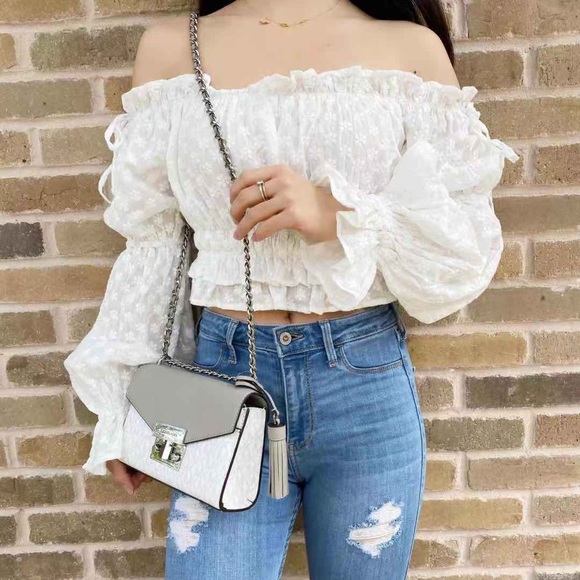 NWT Michael Kors Crossbody Camera Bag - Picture 2 of 5